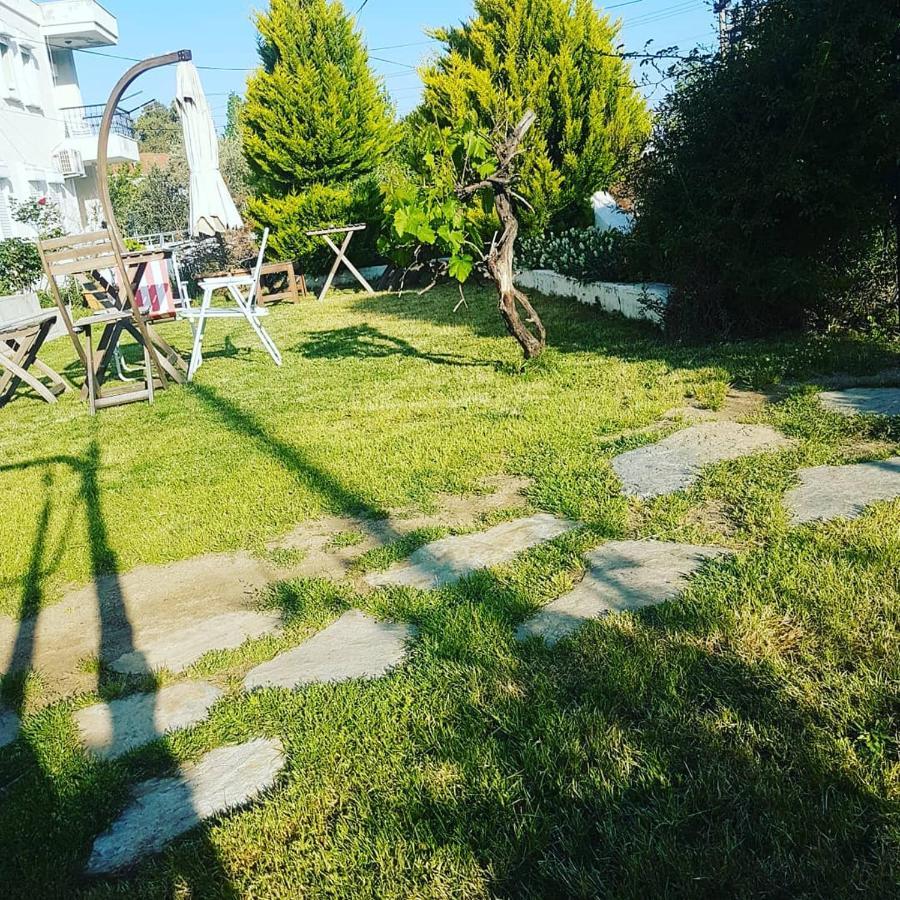 Limon Pansiyon Foça Exterior foto